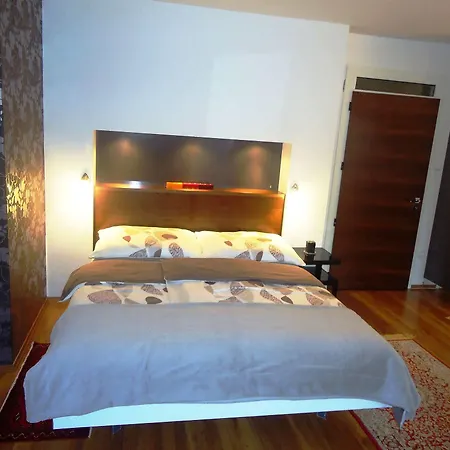 Buda Panzio B&B 기오르