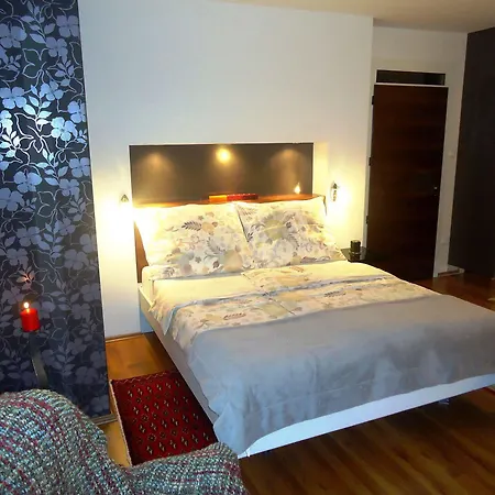 Buda Panzio B&B 기오르